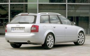 Audi A4 1.8T S-Line Avant